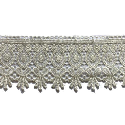 Gipiura 8772 - kremowa - 8cm