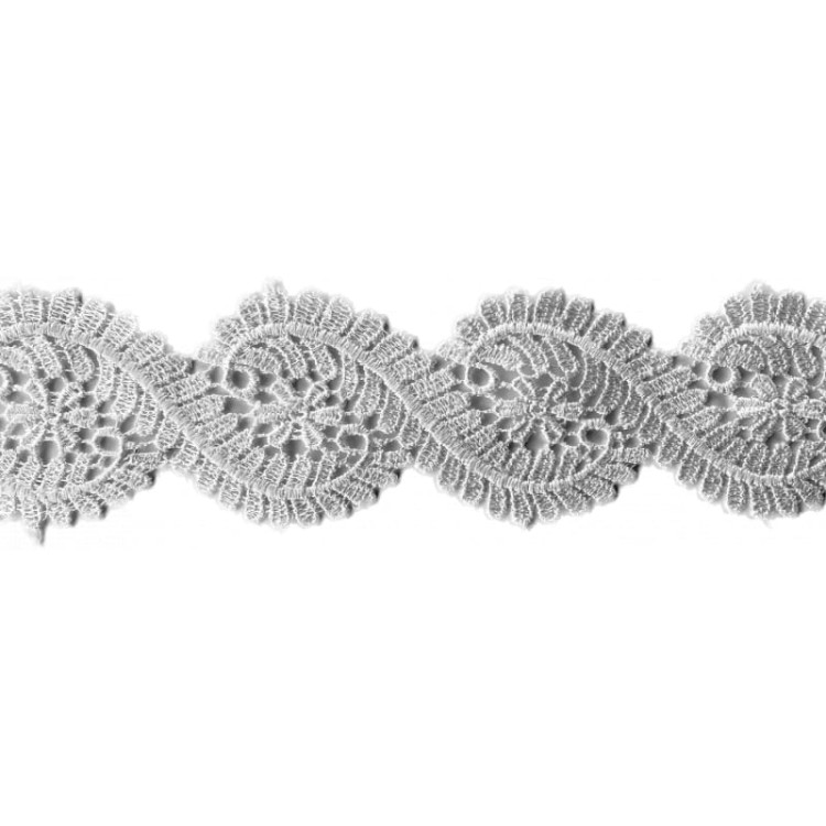 Gipiura - GMB32 - biała śmietankowa - 5,5 cm