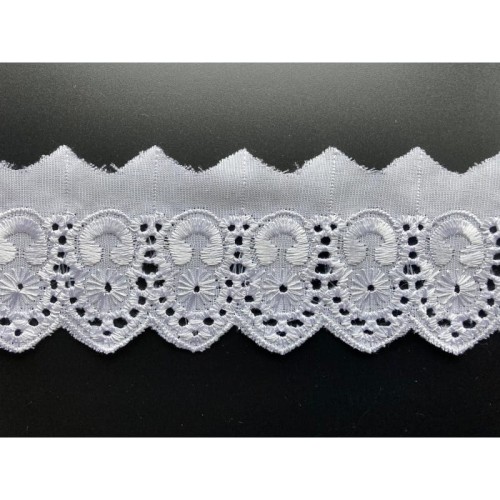 Haft na batyście - 06 - biały - 5cm