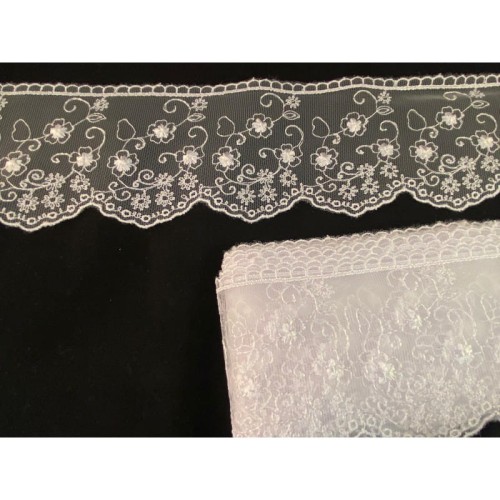 Koronka na tiulu - B0196A - kremowa - 8cm