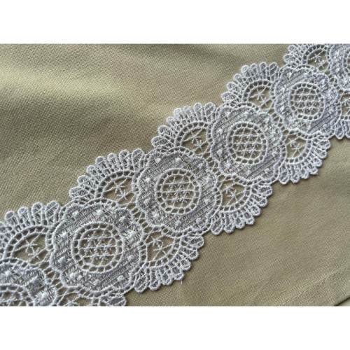 Gipiura - 2558 - biała - 8 cm