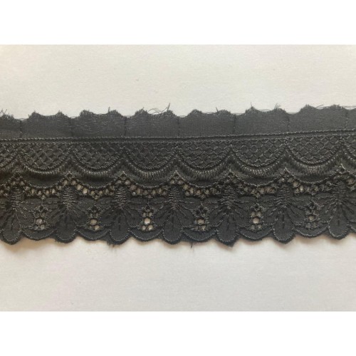 Promocja-Końcówka- 0,90 mb- Haft na batyście - 1480 - czarny - 5,5cm