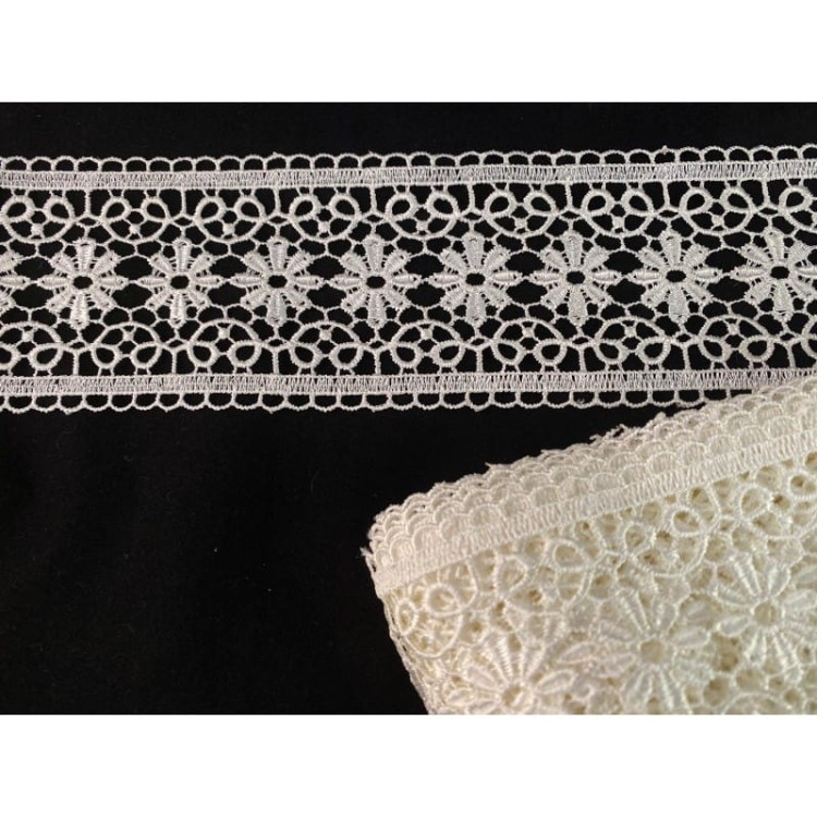 Gipiura - 5241 - kremowa - 7cm