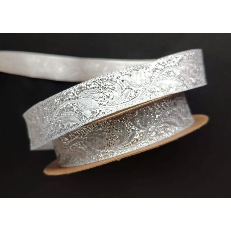 Taśma żakardowa - 16090 - metalizowana srebrna - 1,5cm